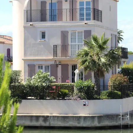 Casa vacanze La Bateliere, Entre Mer, Camargue Et Canaux *