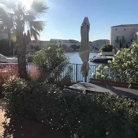 La Batelière, Entre Mer, Camargue Et Canaux * Aigues-Mortes