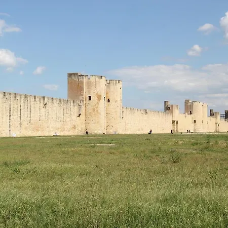 Casa vacanze La Bateliere, Entre Mer, Camargue Et Canaux *