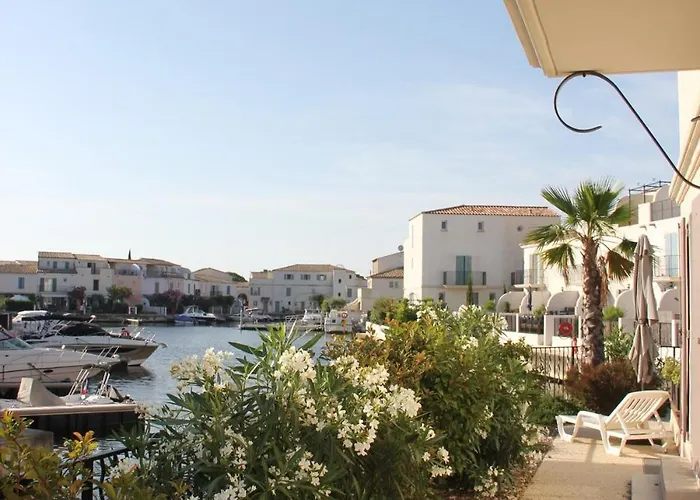 La Bateliere, Entre Mer, Camargue Et Canaux Casa de Férias Aigues-Mortes